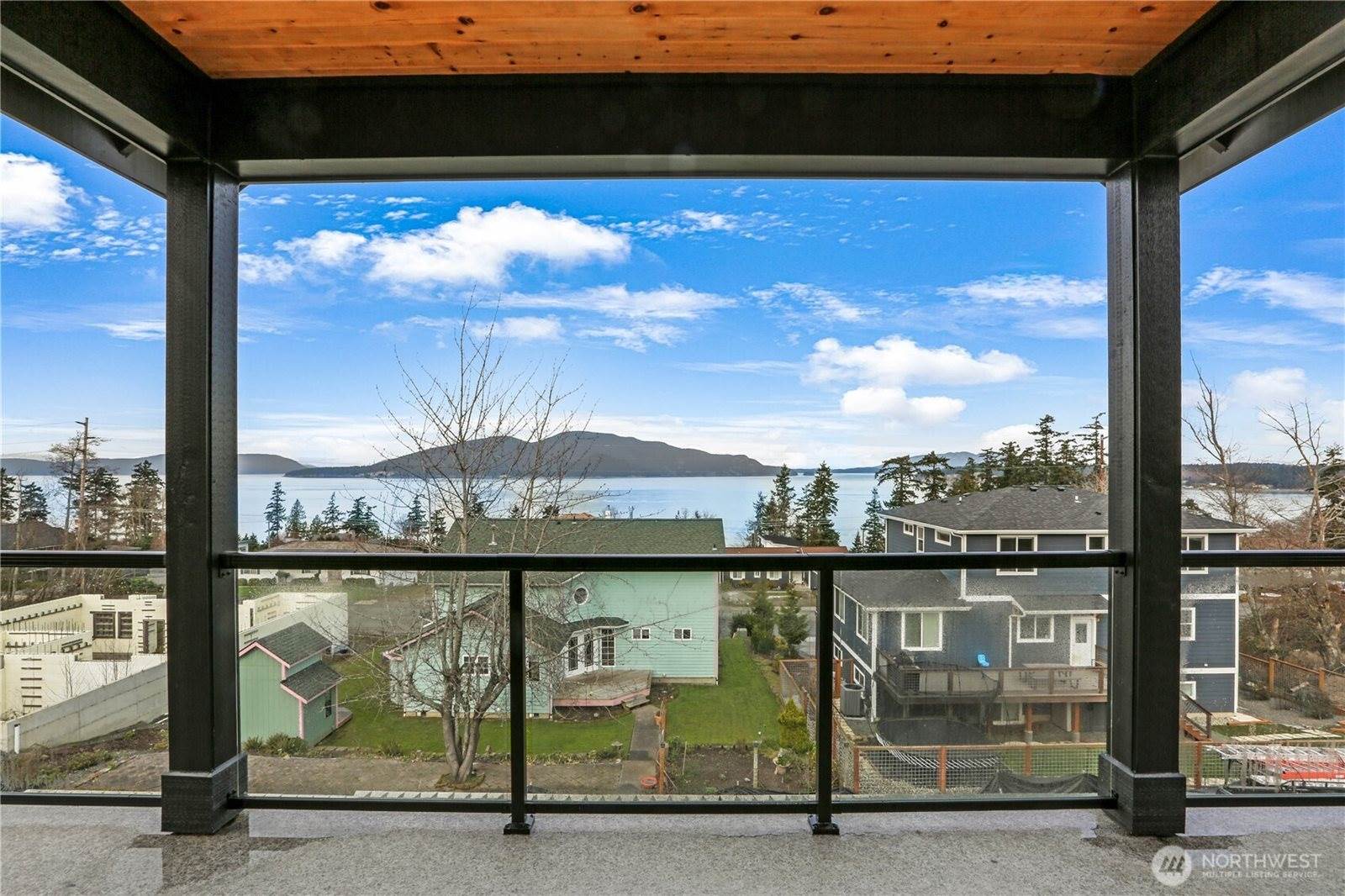 3706 West 3rd Street, Anacortes, WA 98221