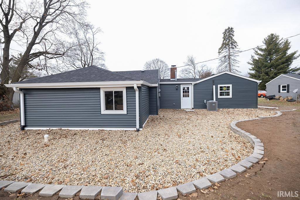 1208 Layton Road, Anderson, IN 46011