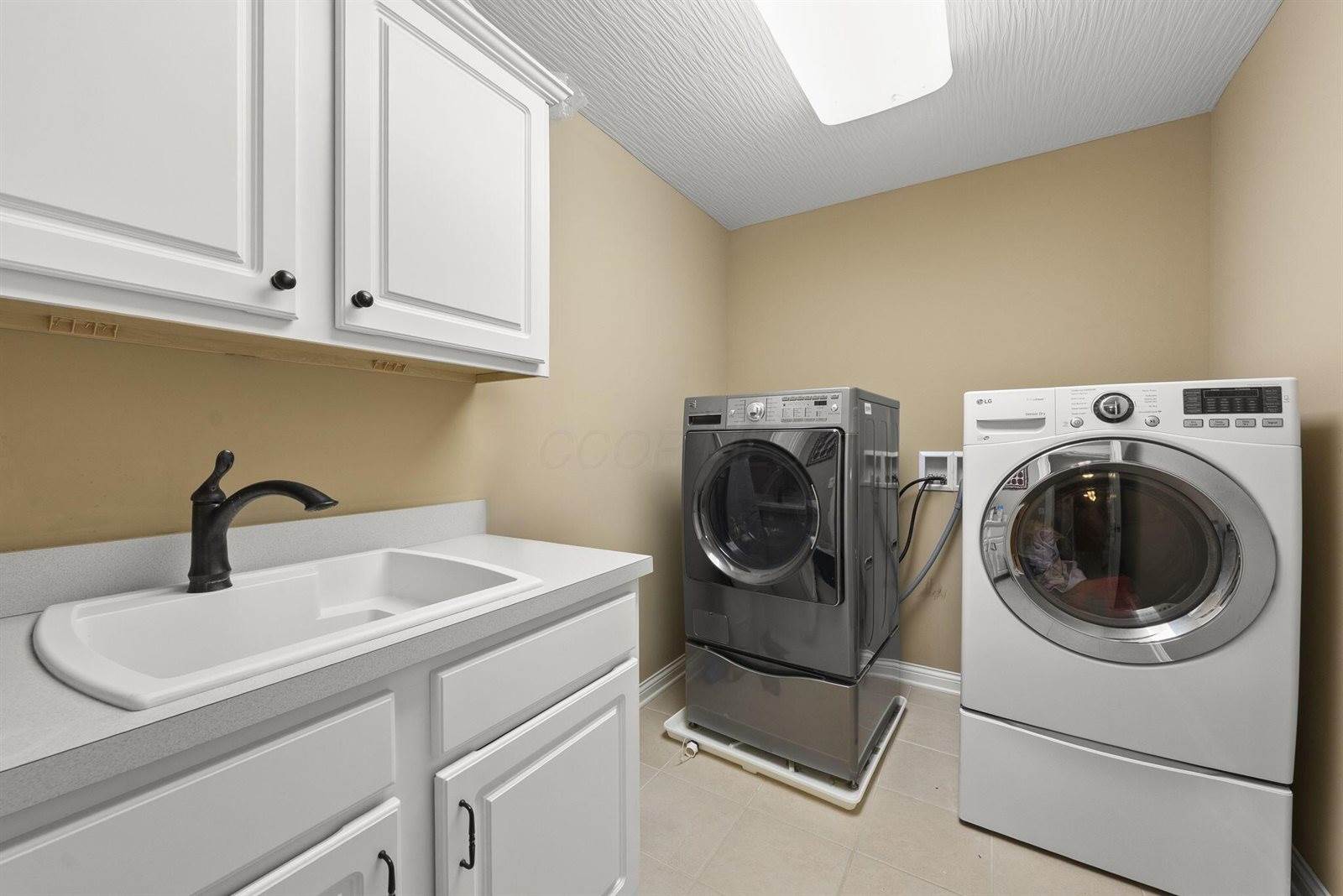 9553 Alder Glen Court, Dublin, OH 43017