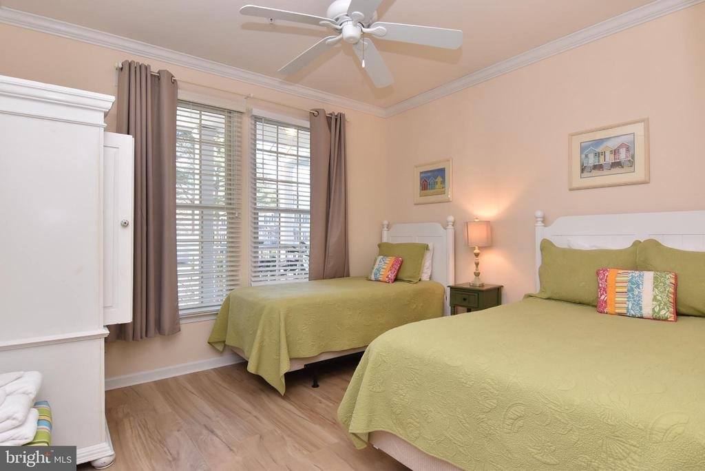 56 October Glory Avenue, #E, Ocean View, DE 19970