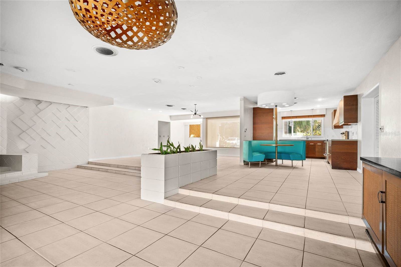 801 Pinellas Point Drive South, Saint Petersburg, FL 33705