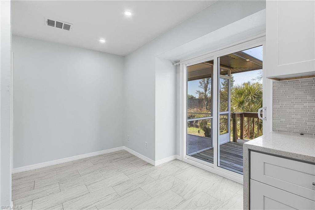 17176 Phlox Dr, Fort Myers, FL 33967