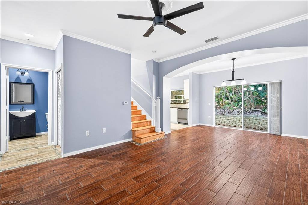 3258 Tamara DR 2, Naples, FL 34109