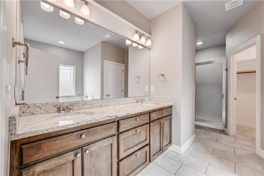 2505 SW Worthington Avenue, Bentonville, AR 72713