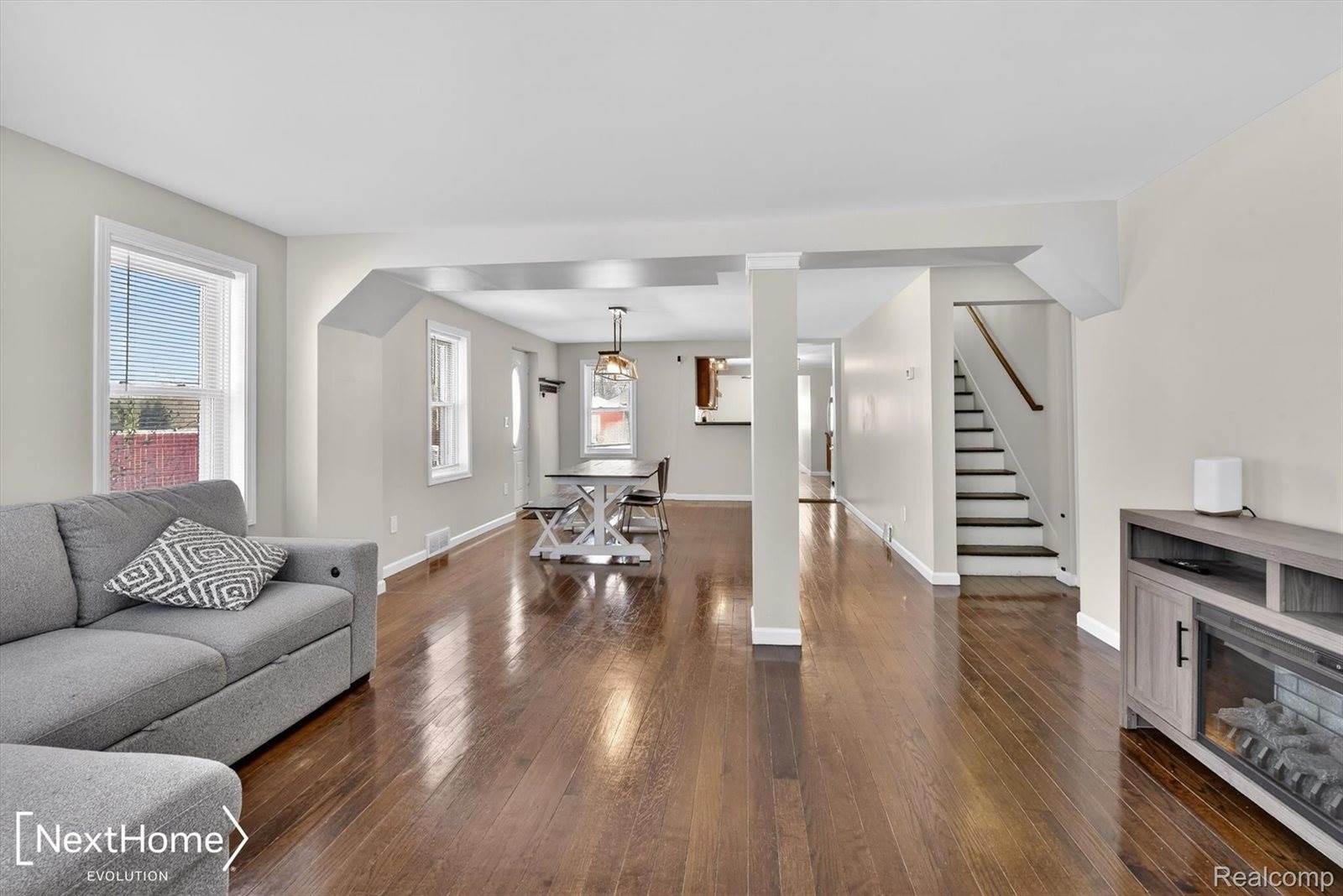 42205 East Huron River Drive, VanBurenCharterTownship_Wayne, MI 48111