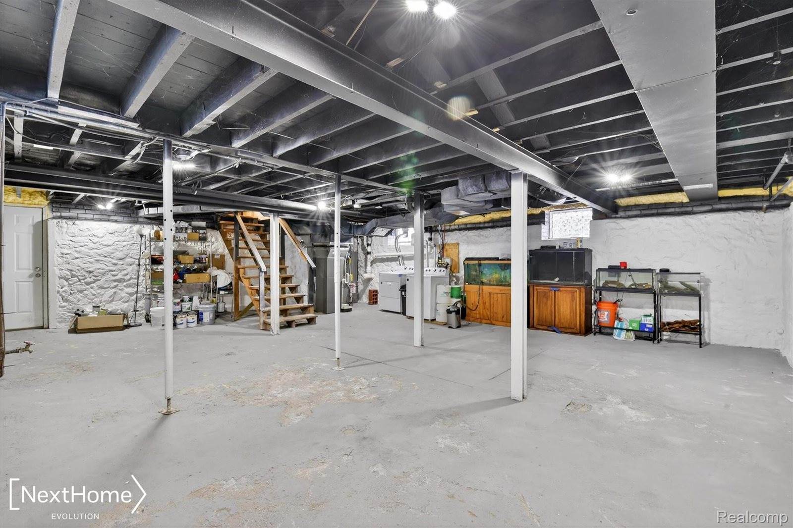 42205 East Huron River Drive, VanBurenCharterTownship_Wayne, MI 48111