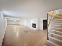 1734 West Stephenson Street, Freeport, IL 61032