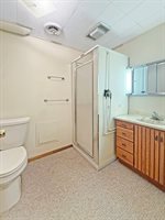 657 North Greenfield Drive, Freeport, IL 61032