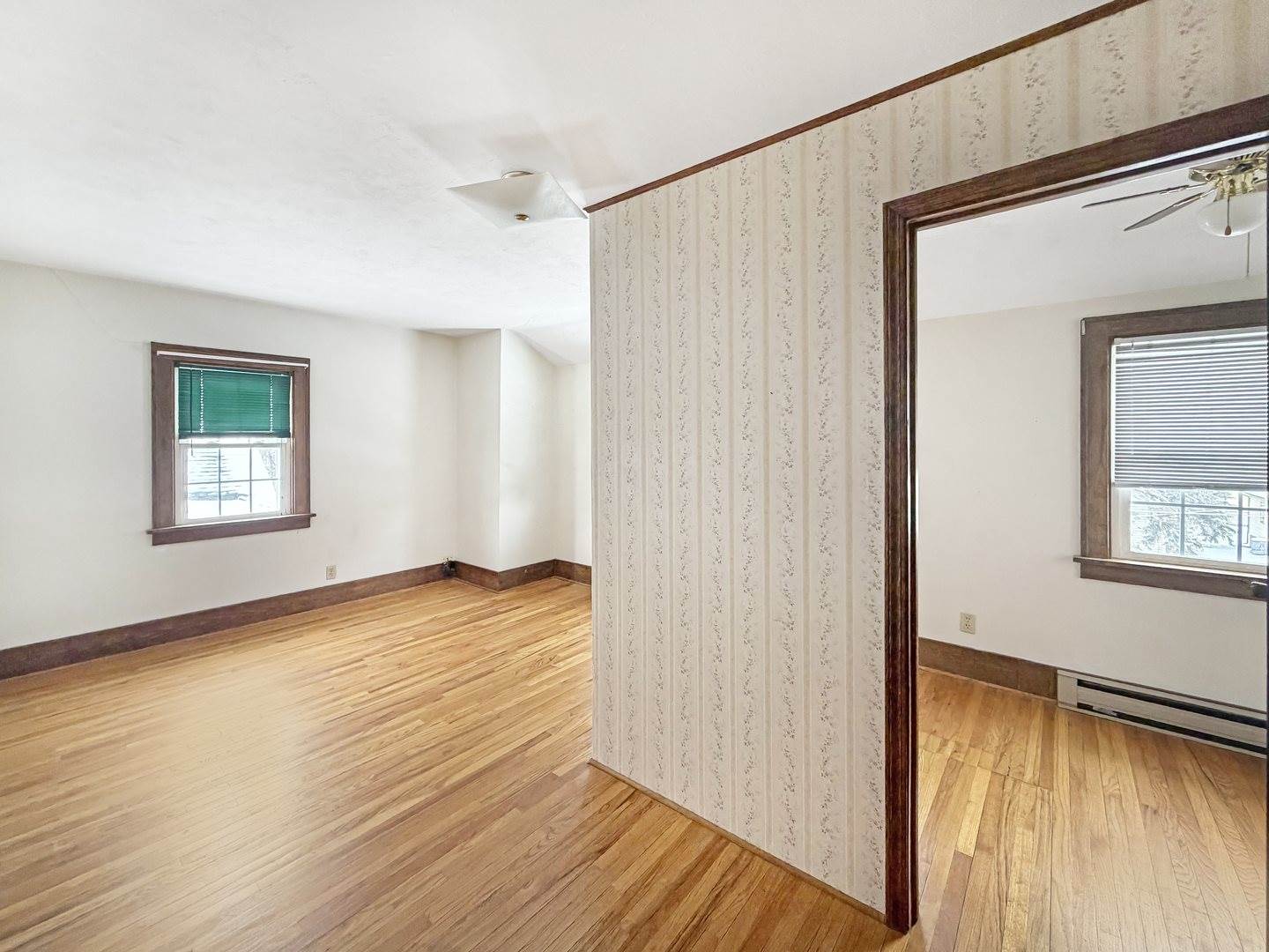 727 East Garden Street, Freeport, IL 61032