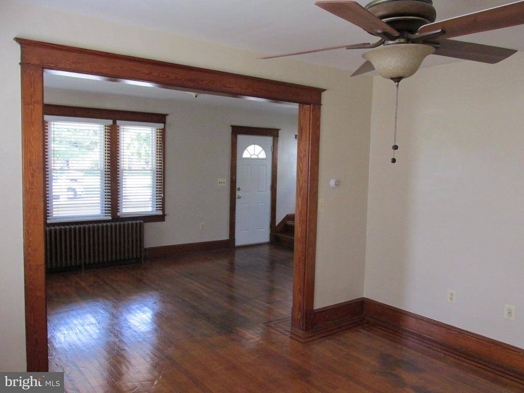 5635 Oregon Avenue, Halethorpe, MD 21227