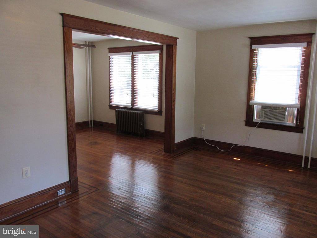 5635 Oregon Avenue, Halethorpe, MD 21227