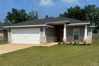 5710 Peach Dr, Milton, FL 32571