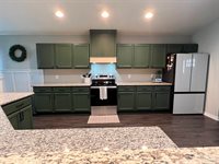 5710 Peach Dr, Milton, FL 32571