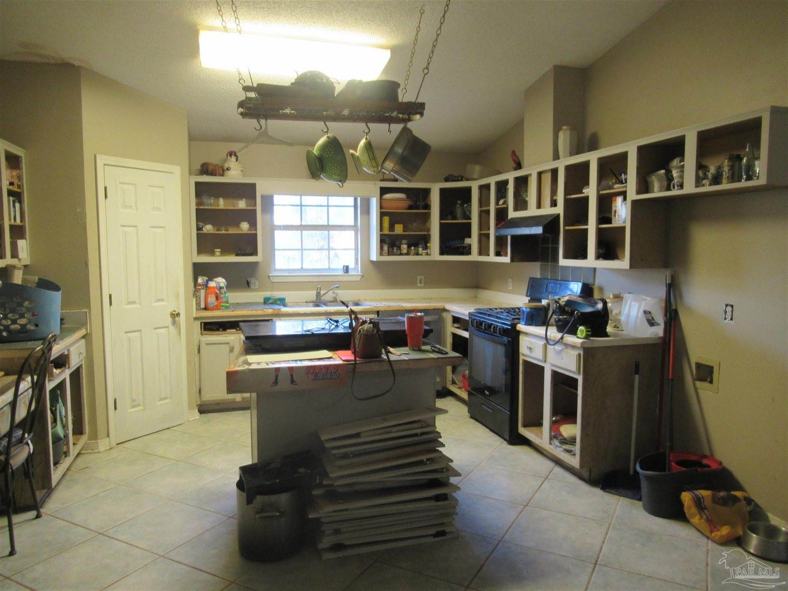 830 Merlin Ter, Pensacola, FL 32506