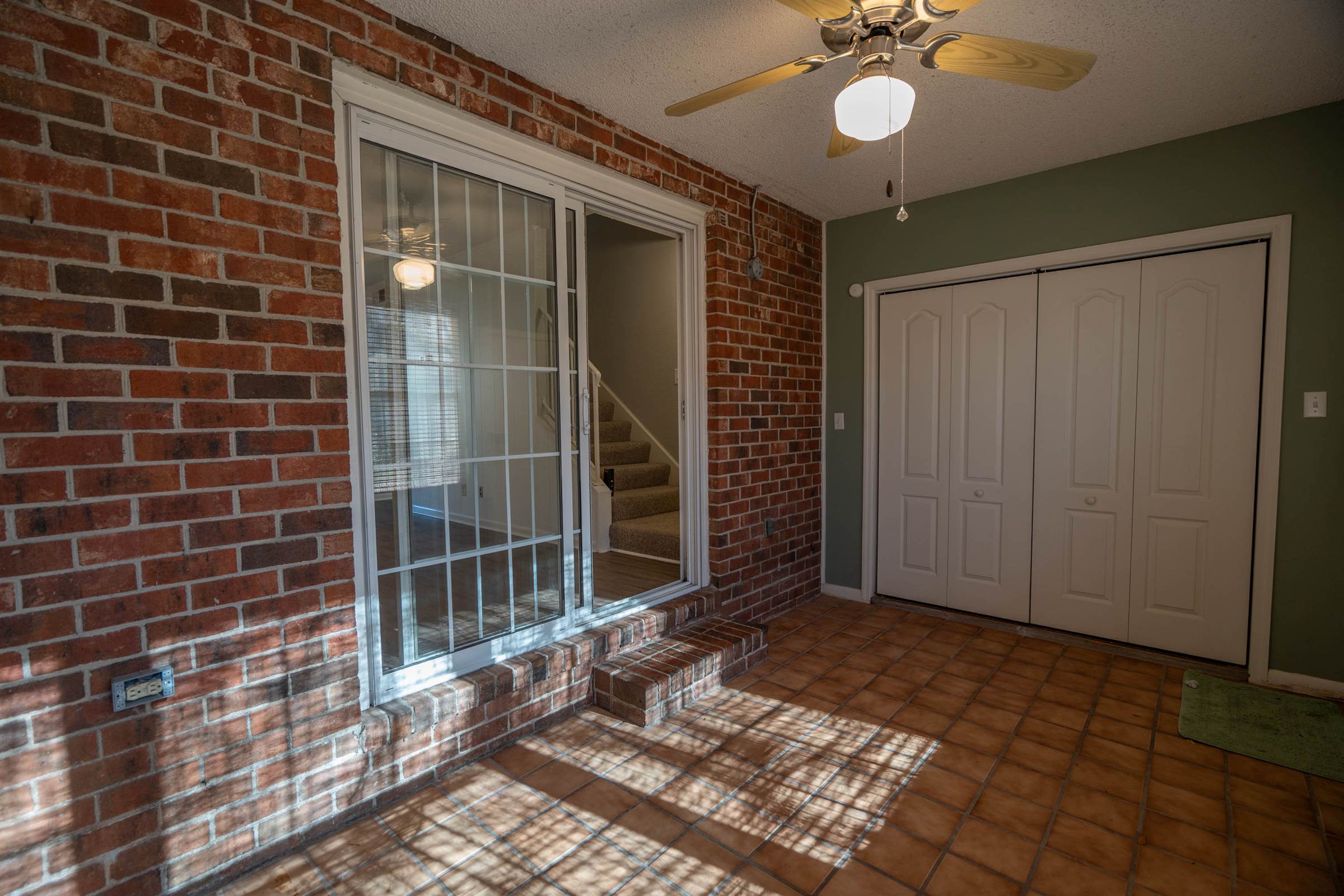 1908 Grays Inn Rd, Columbia, SC 29210