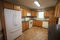 604 10th ST NE, Minot, ND 58703