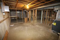 604 10th ST NE, Minot, ND 58703