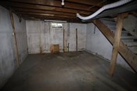 604 10th ST NE, Minot, ND 58703