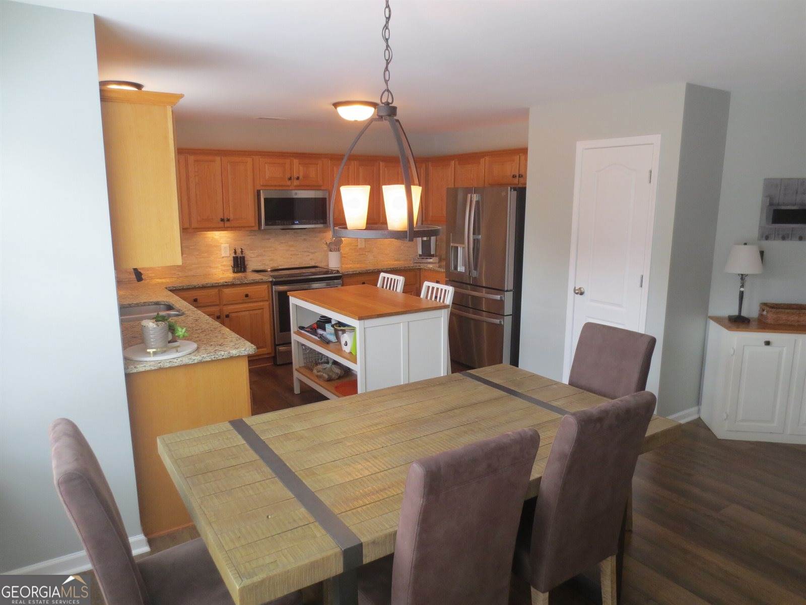 208 Northumberland Way, Warner Robins, GA 31088