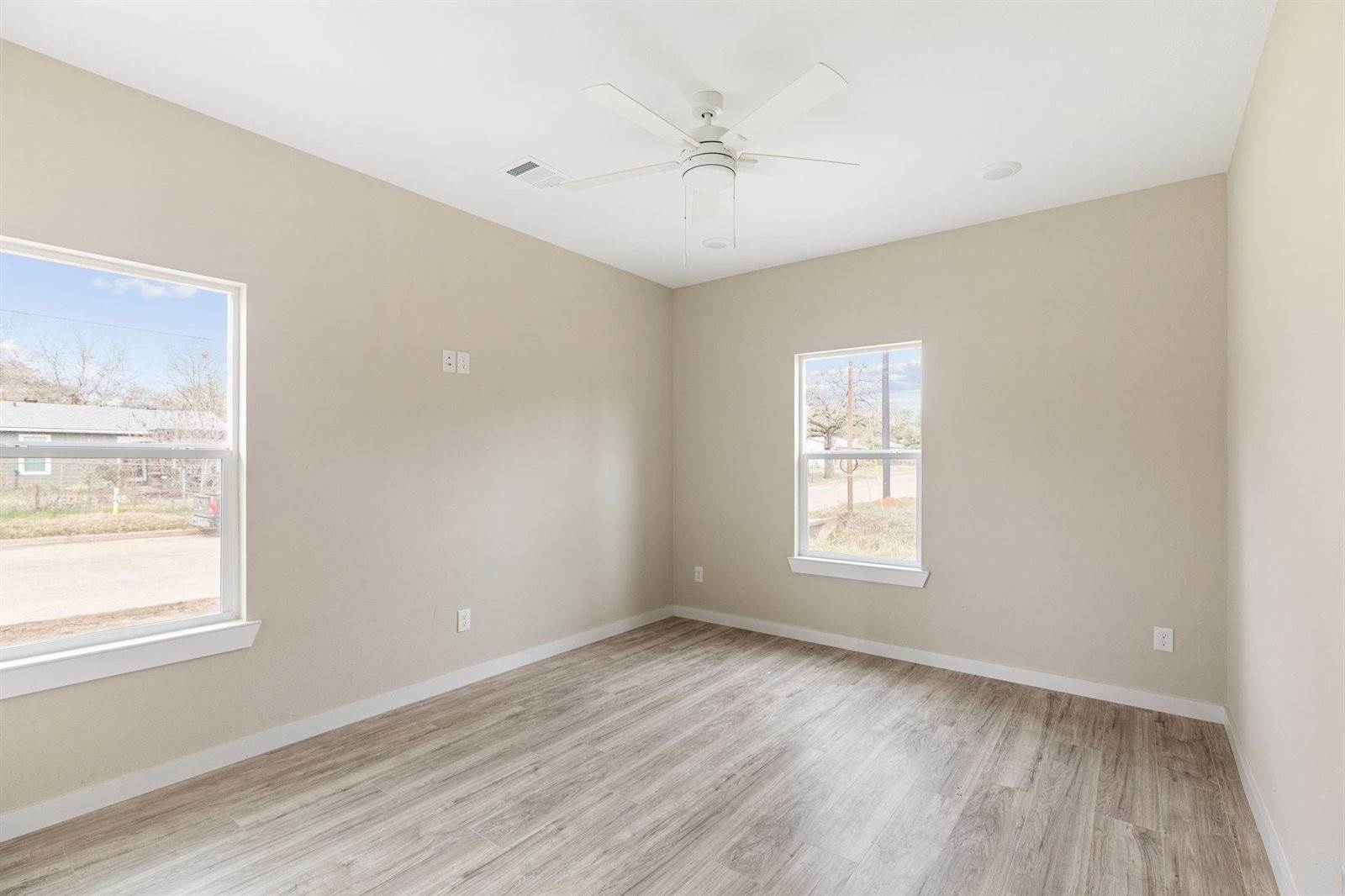 4210 Margaret Street, Bryan, TX 77803