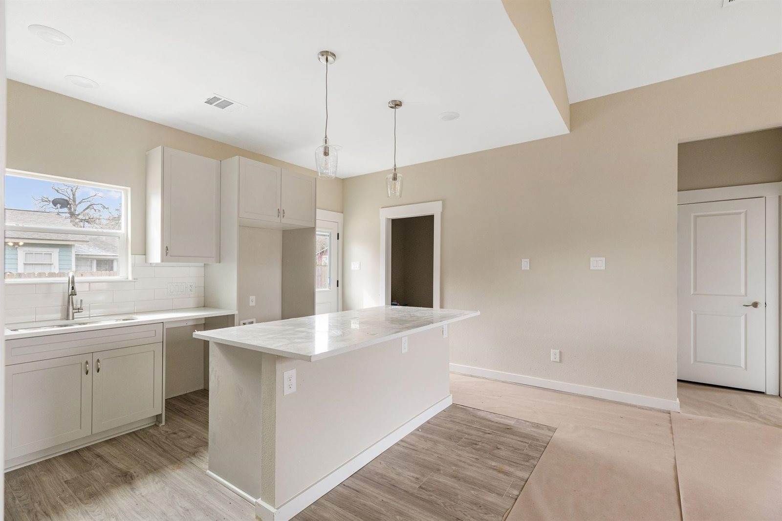 4210 Margaret Street, Bryan, TX 77803