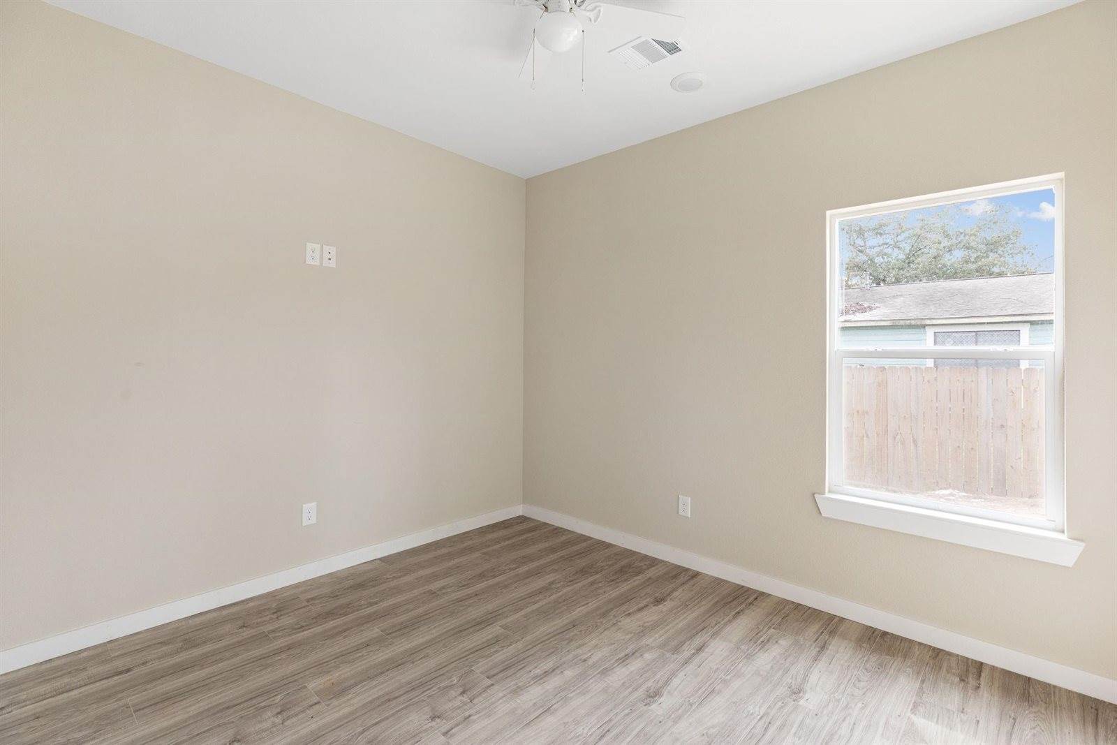 4210 Margaret Street, Bryan, TX 77803