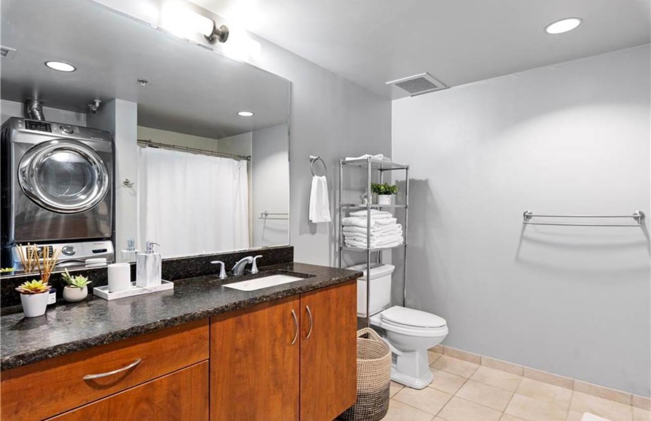 221 Market Street, Unit #552, Virginia Beach, VA 23462