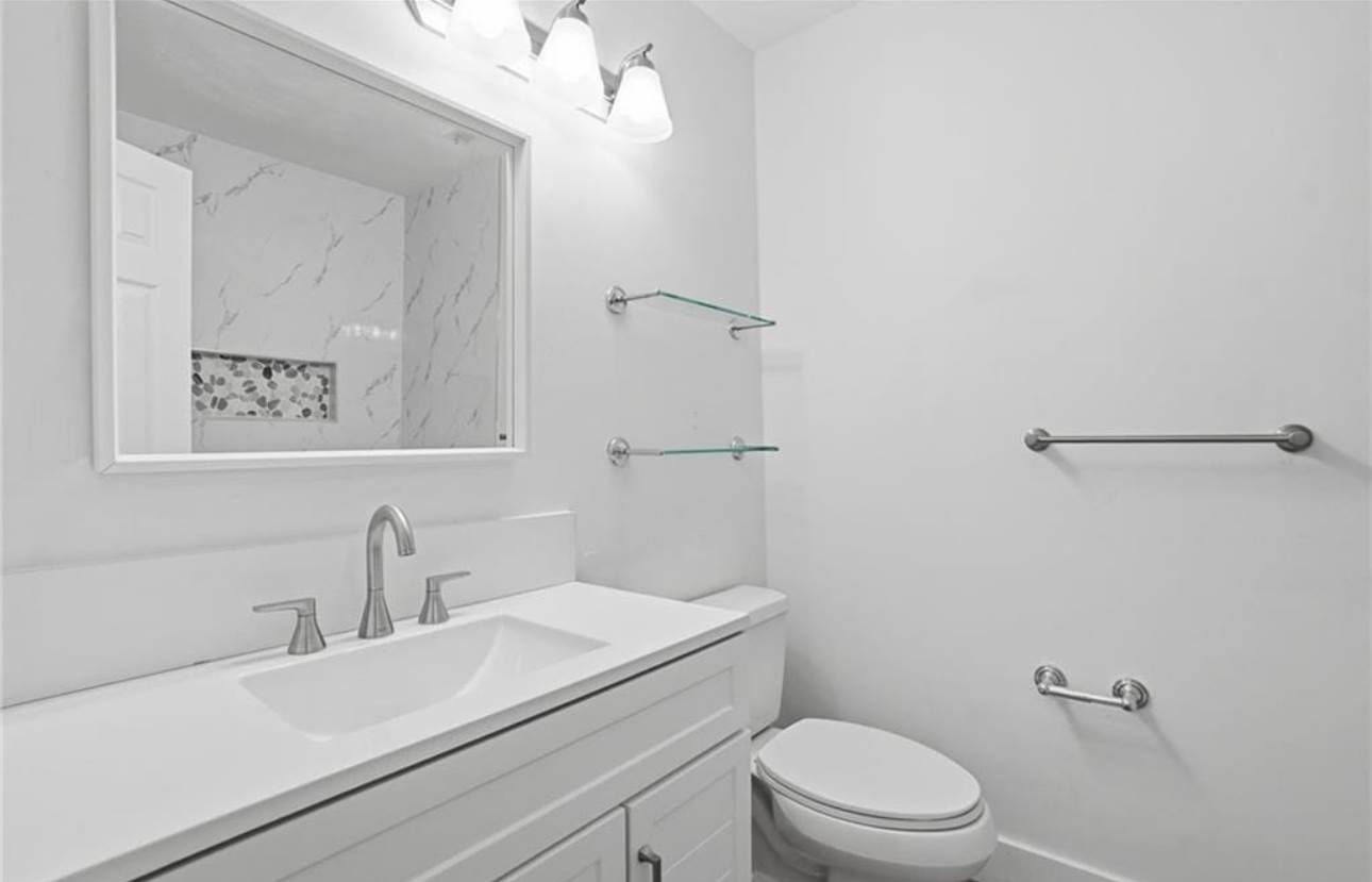 2021 Candlelight Drive, Chesapeake, VA 23325