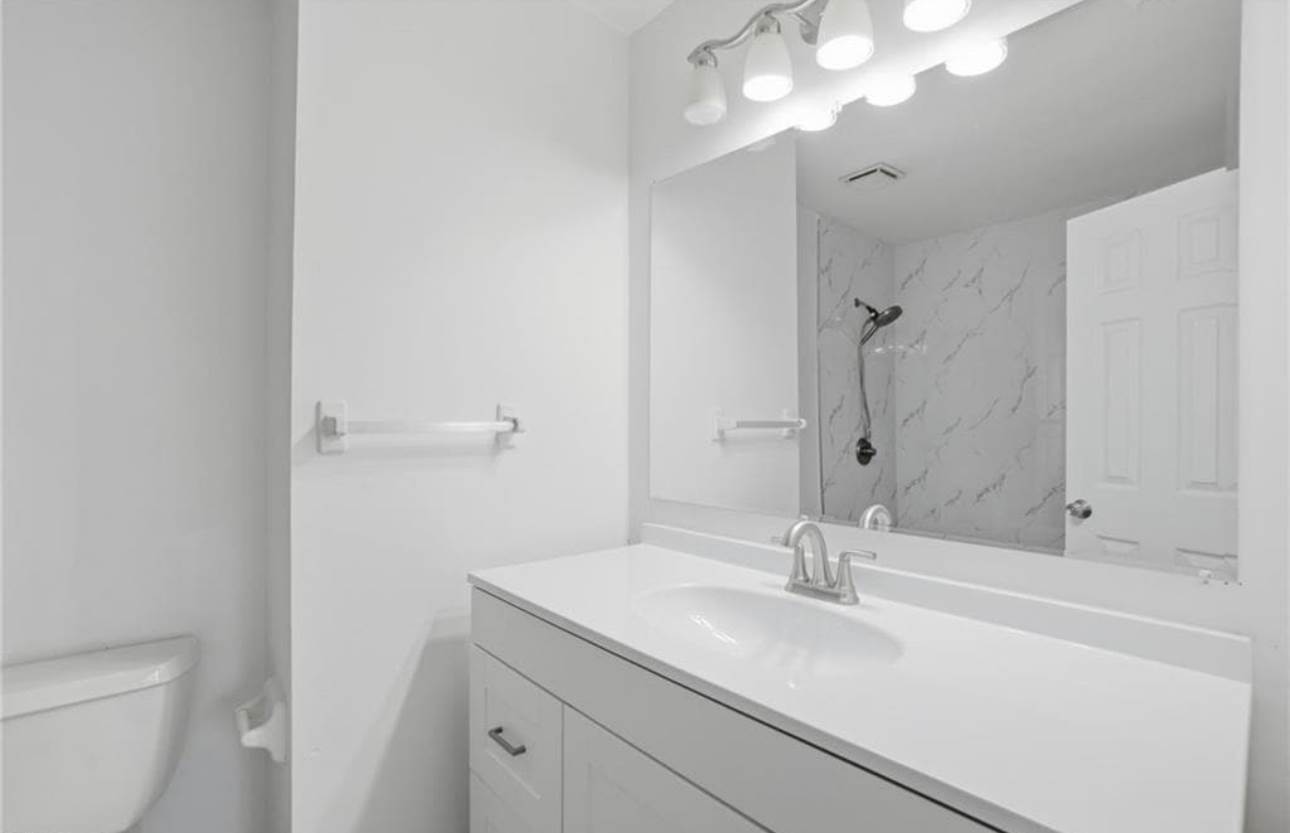 2021 Candlelight Drive, Chesapeake, VA 23325