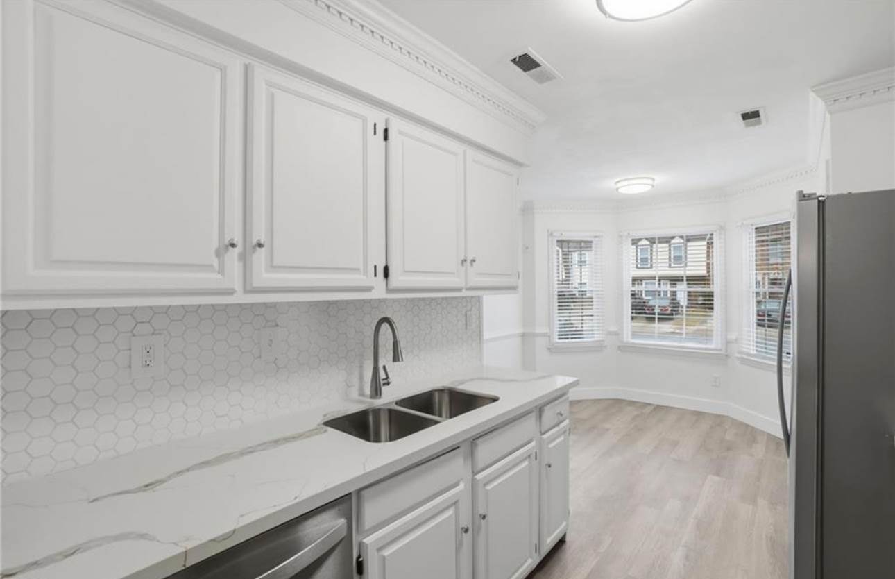 2021 Candlelight Drive, Chesapeake, VA 23325