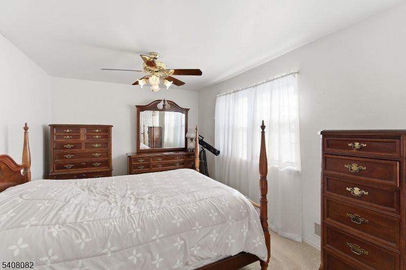 108 Windsor Ct, Hillsborough Township, NJ 08844