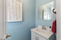 108 Windsor Ct, Hillsborough Township, NJ 08844