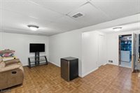 108 Windsor Ct, Hillsborough Township, NJ 08844