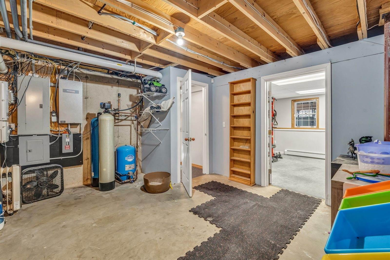 59 Kidder Hill Road, Holden, ME 04429