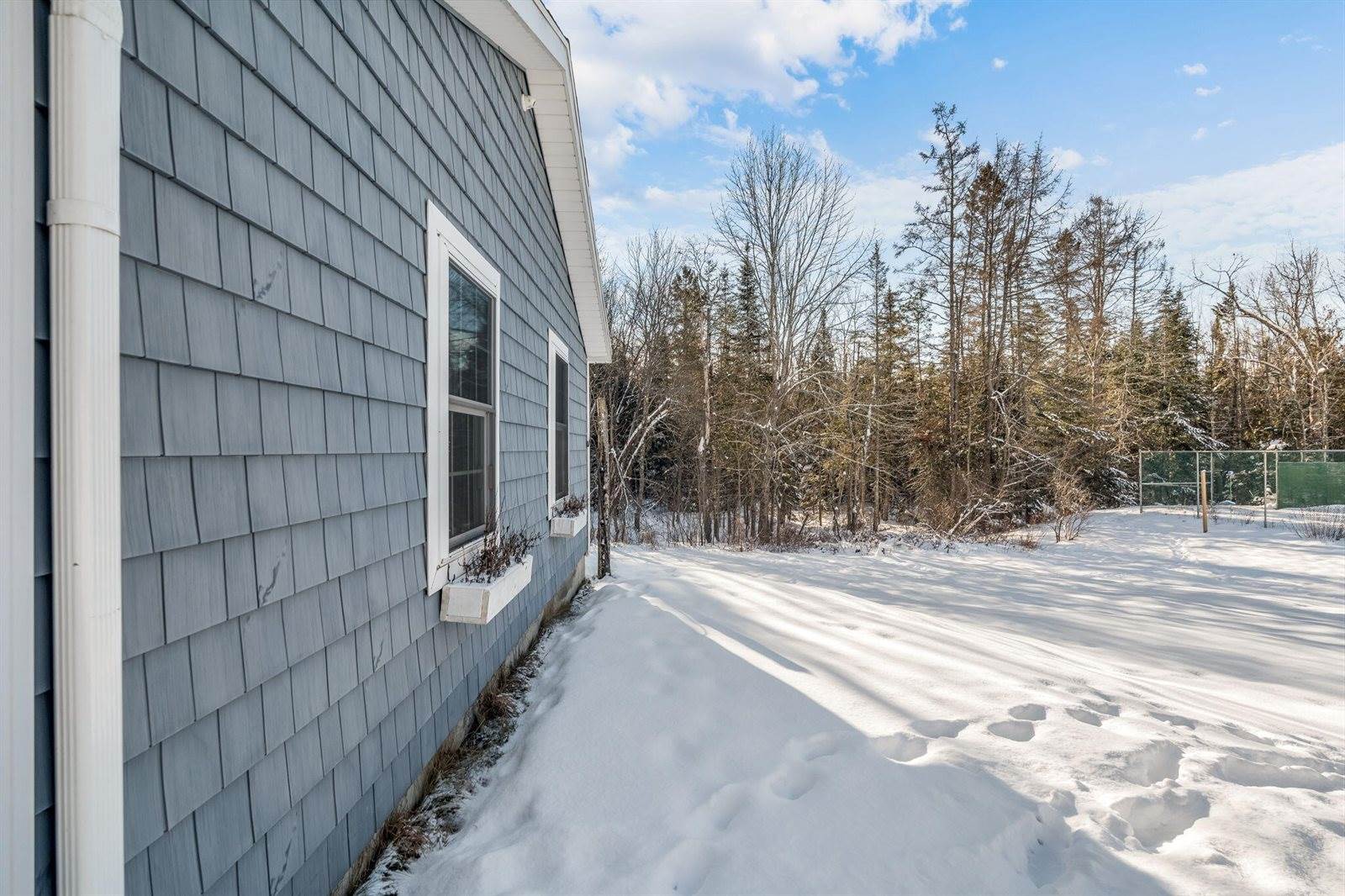 59 Kidder Hill Road, Holden, ME 04429