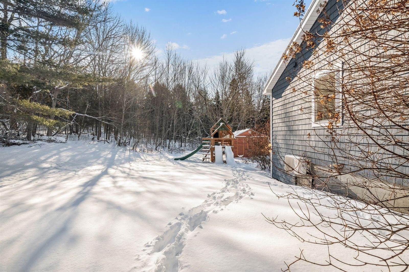 59 Kidder Hill Road, Holden, ME 04429