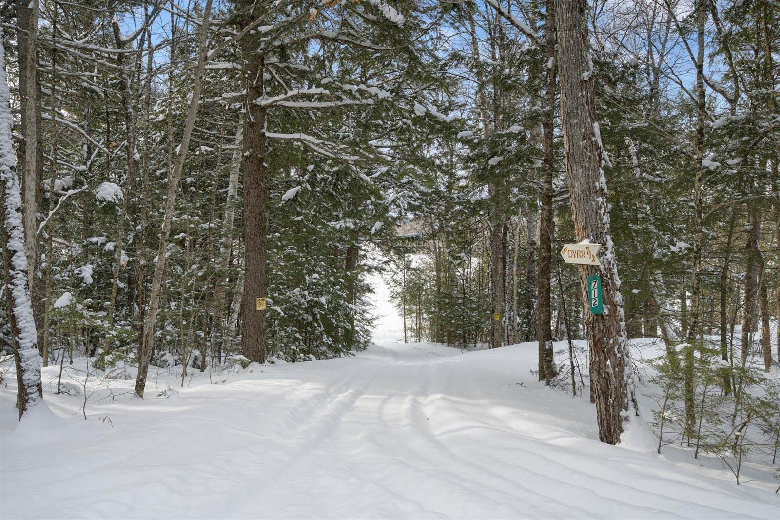 M30C L28 Pond Road, Saint Albans, ME 04971