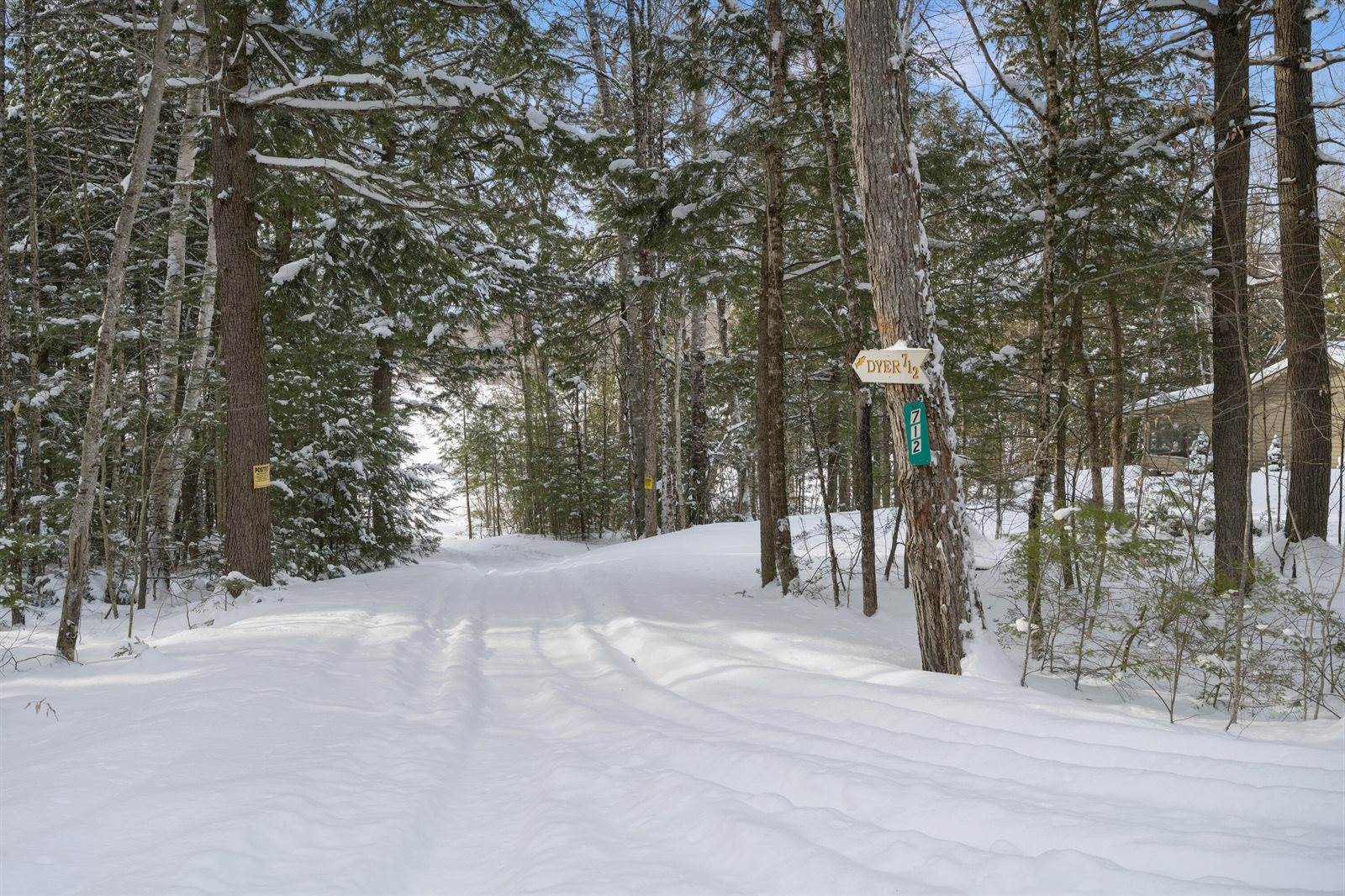 M30C L28 Pond Road, Saint Albans, ME 04971