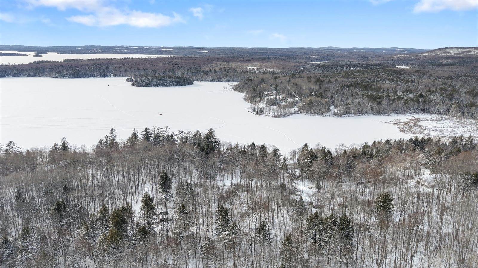 M30C L28 Pond Road, Saint Albans, ME 04971