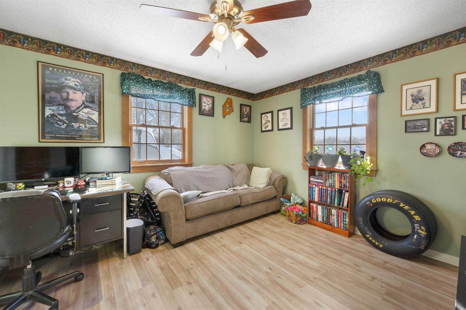 119 Commercial Street, Hartland, ME 04943