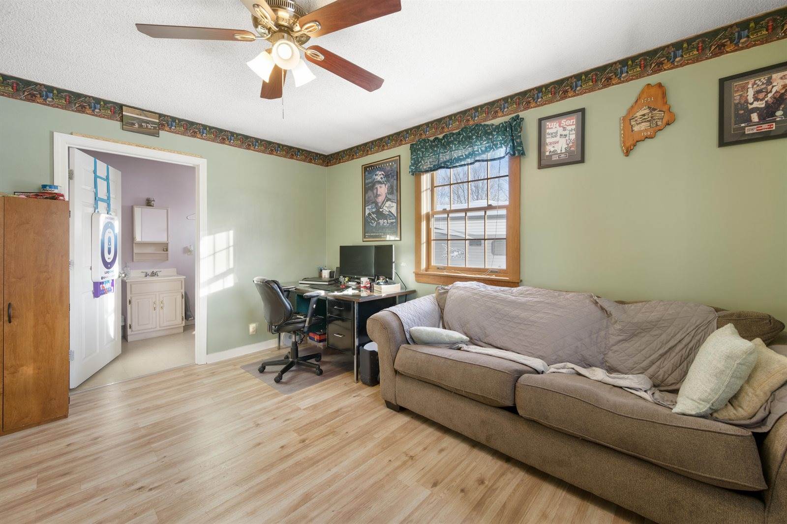 119 Commercial Street, Hartland, ME 04943