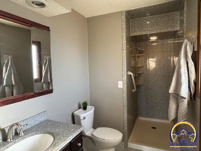 3855 SW Gamwell RD, Topeka, KS 66610