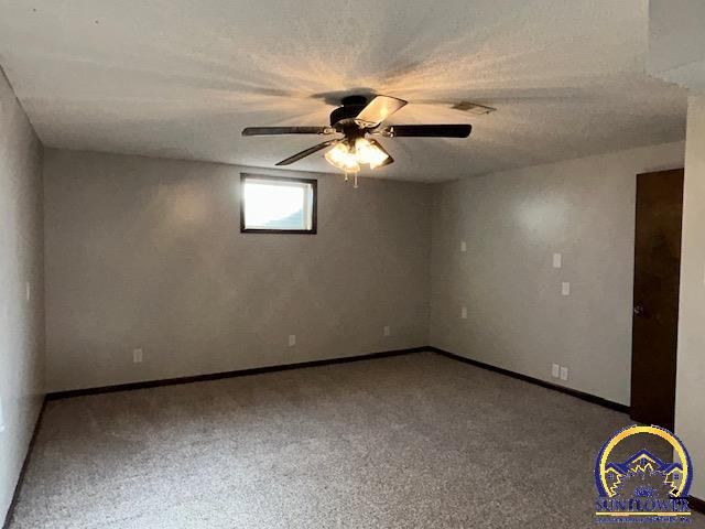 3855 SW Gamwell RD, Topeka, KS 66610