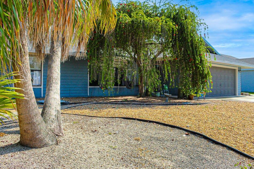 418 SE Langfield Avenue, Port Saint Lucie, FL 34984