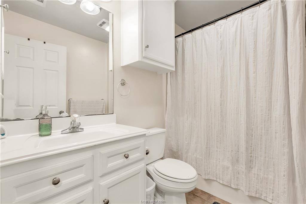 217 Karten Lane, College Station, TX 77845