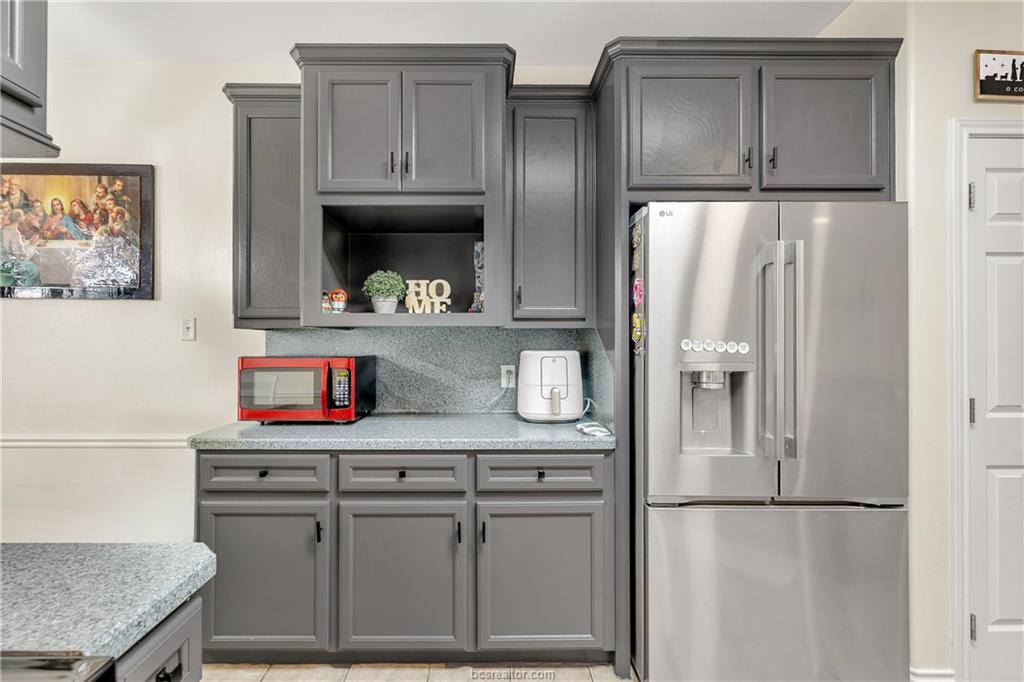 217 Karten Lane, College Station, TX 77845