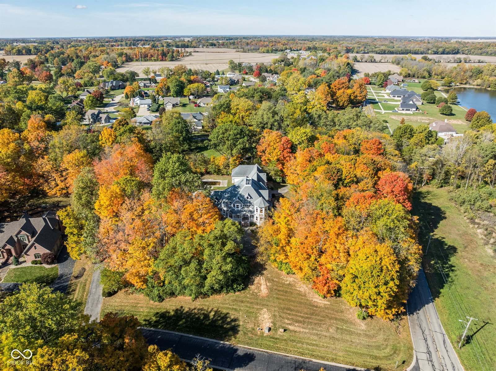 15 South Creedmoor Way, Anderson, IN 46011