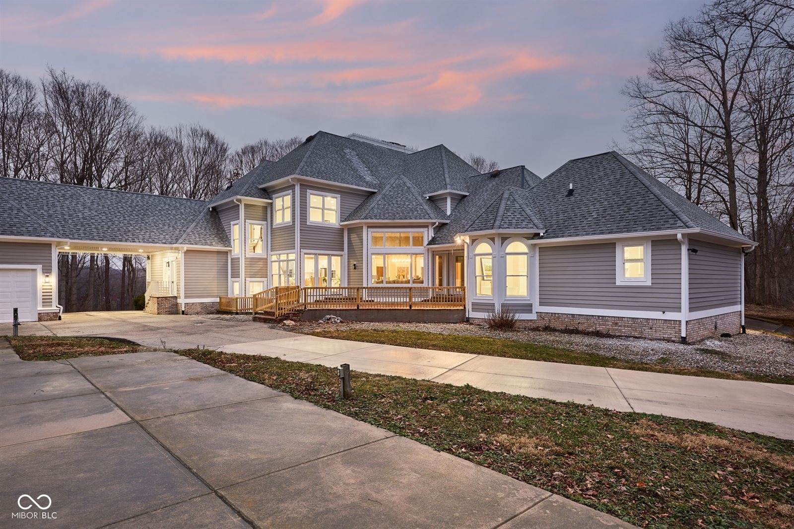 15 South Creedmoor Way, Anderson, IN 46011