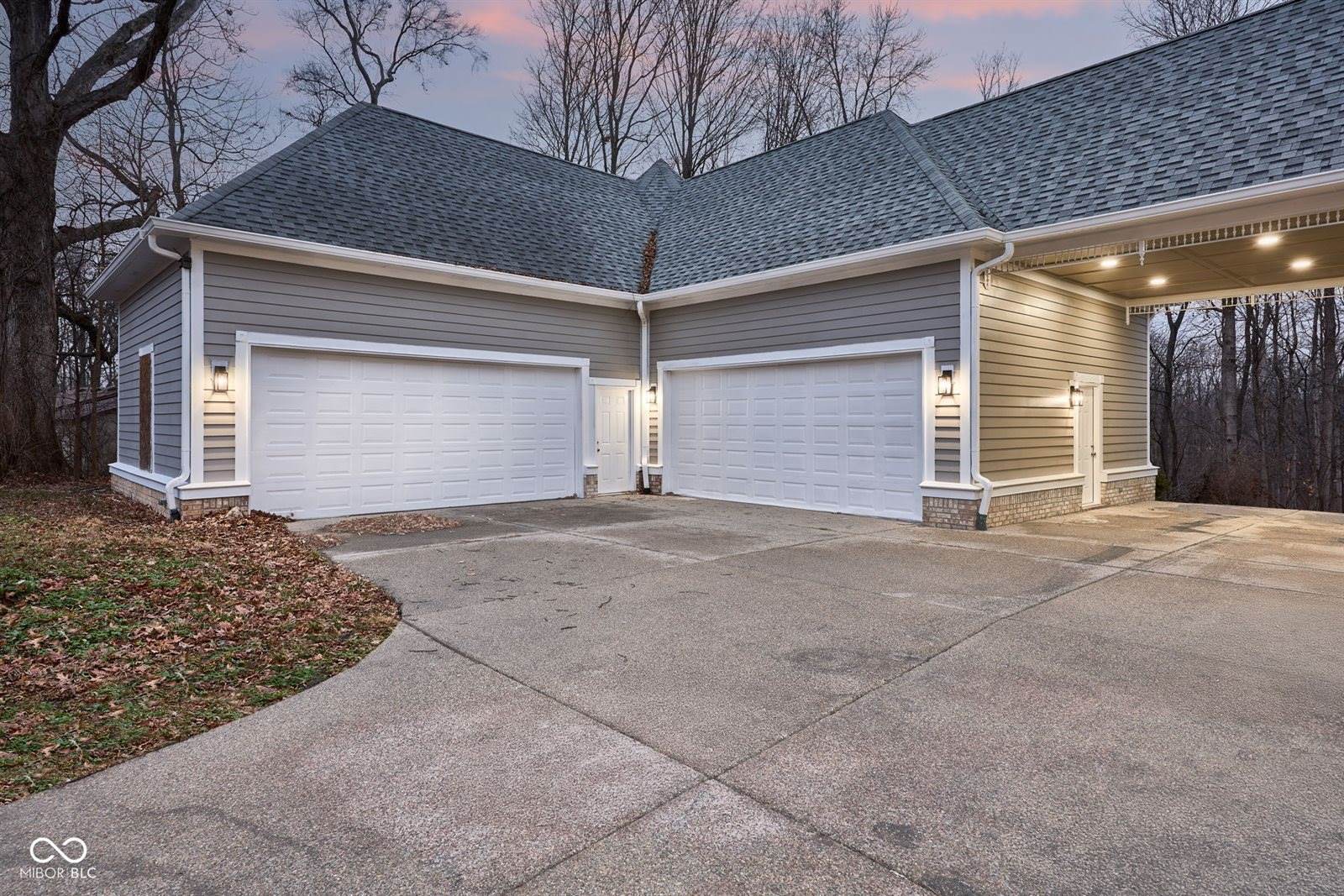 15 South Creedmoor Way, Anderson, IN 46011