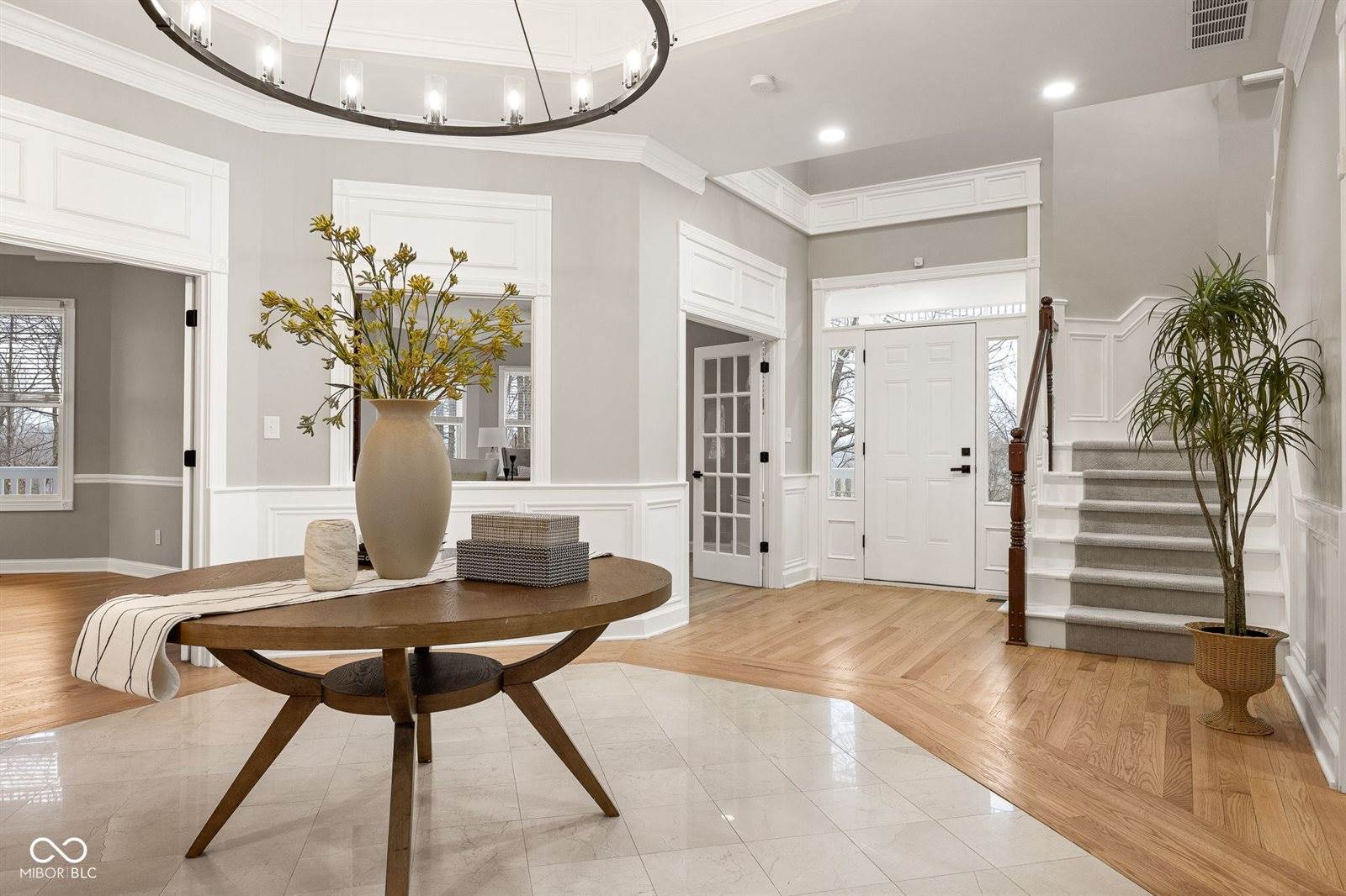 15 South Creedmoor Way, Anderson, IN 46011